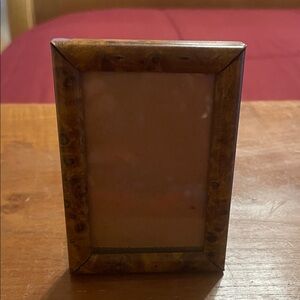 Elegant Brown Metal Picture Frame